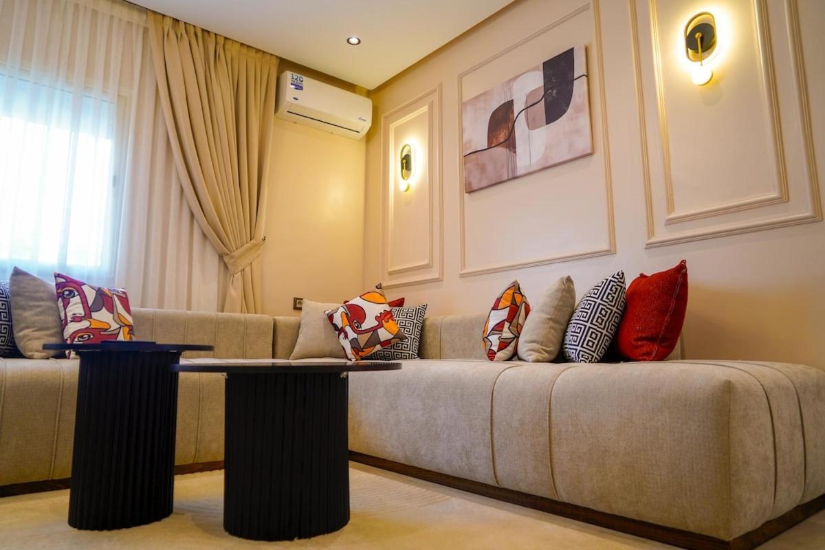 Apartamento Charming 2 Bedroom Casavoyageur *